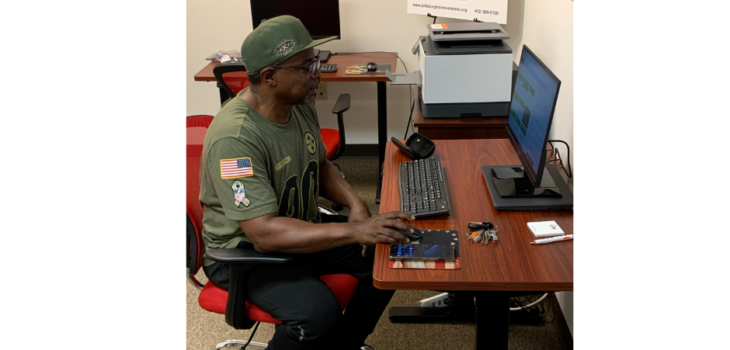 Untitled design (29) PHV Office - Computers for veterans to use